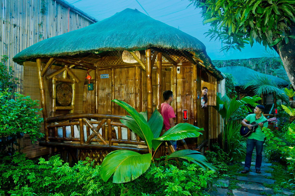 Oyo 678 Blessie'S Bed And Breakfast Puerto Princesa Exterior foto